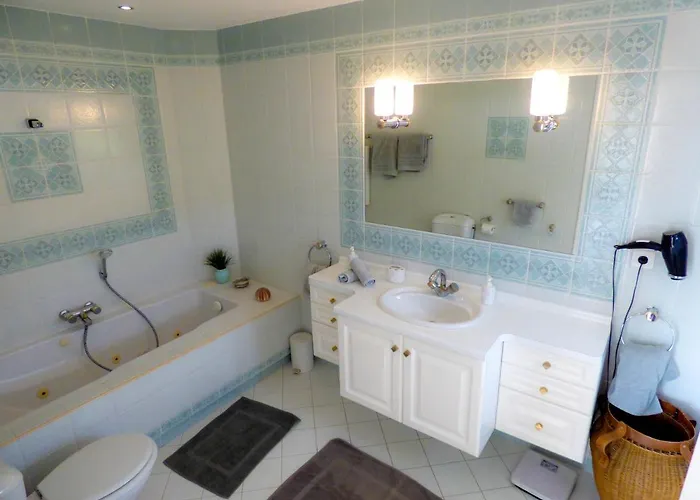 Toi & Moi 생트막시메